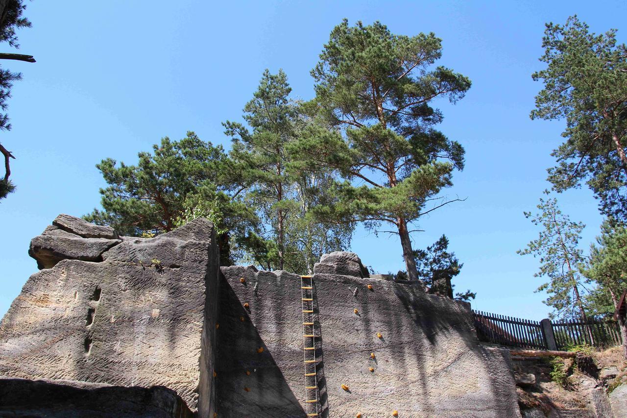 Ubytovaci Hostinec Na Skalach Budislav  Extérieur photo