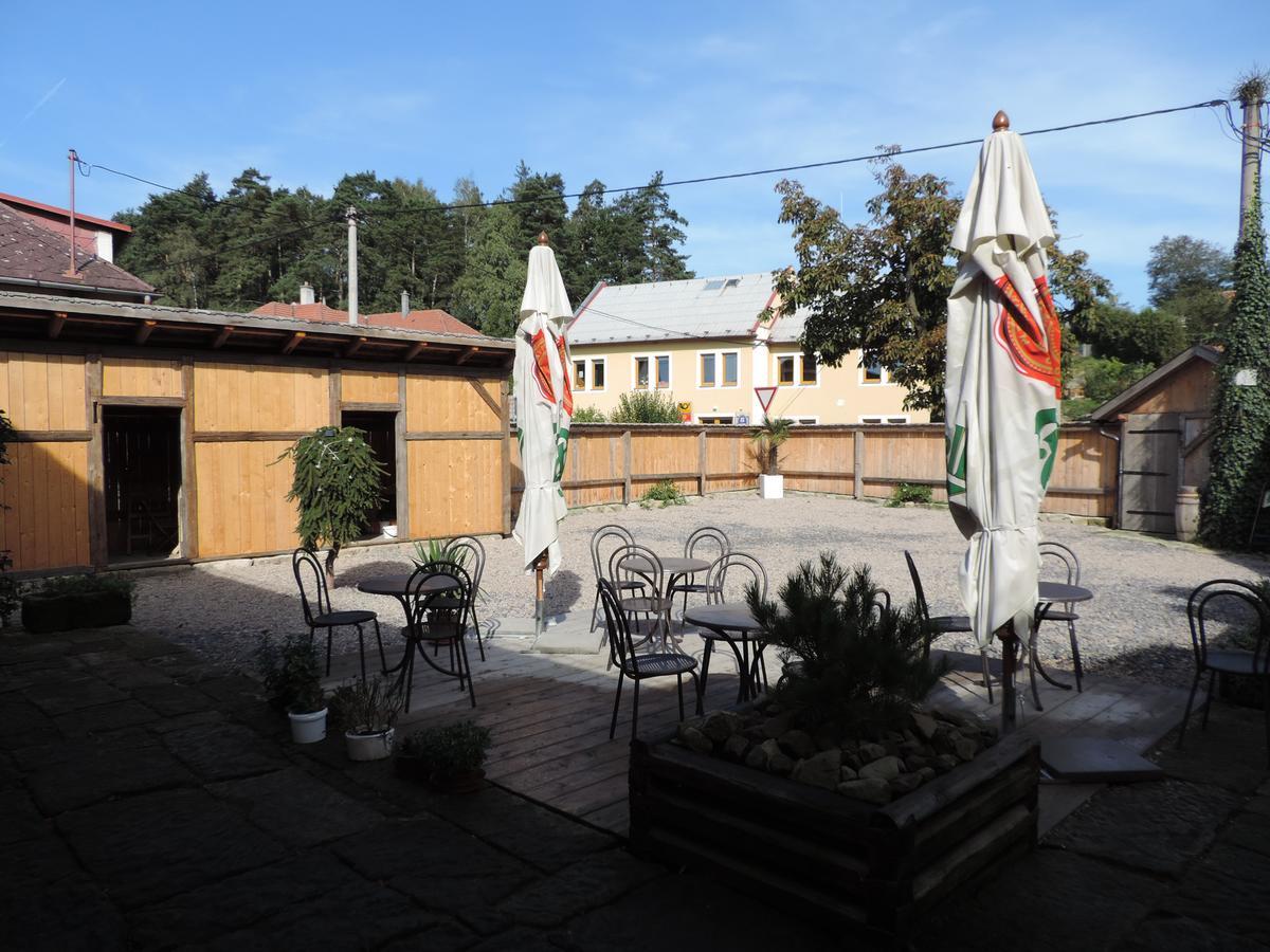 Ubytovaci Hostinec Na Skalach Budislav  Extérieur photo